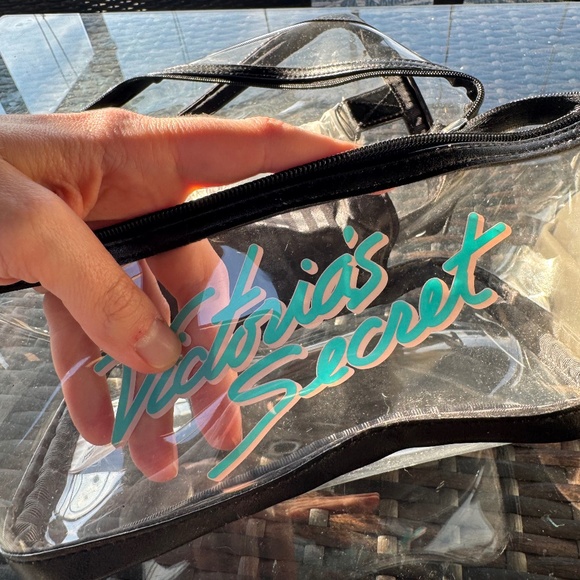Victoria’s Secret Clear Cosmetic Bag - Picture 1 of 4